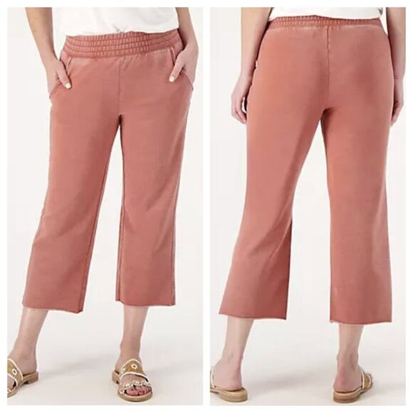 AnyBody Beach Wash French Terry Solid Cropped Pant Clay Size 1X - Picture 1 of 12